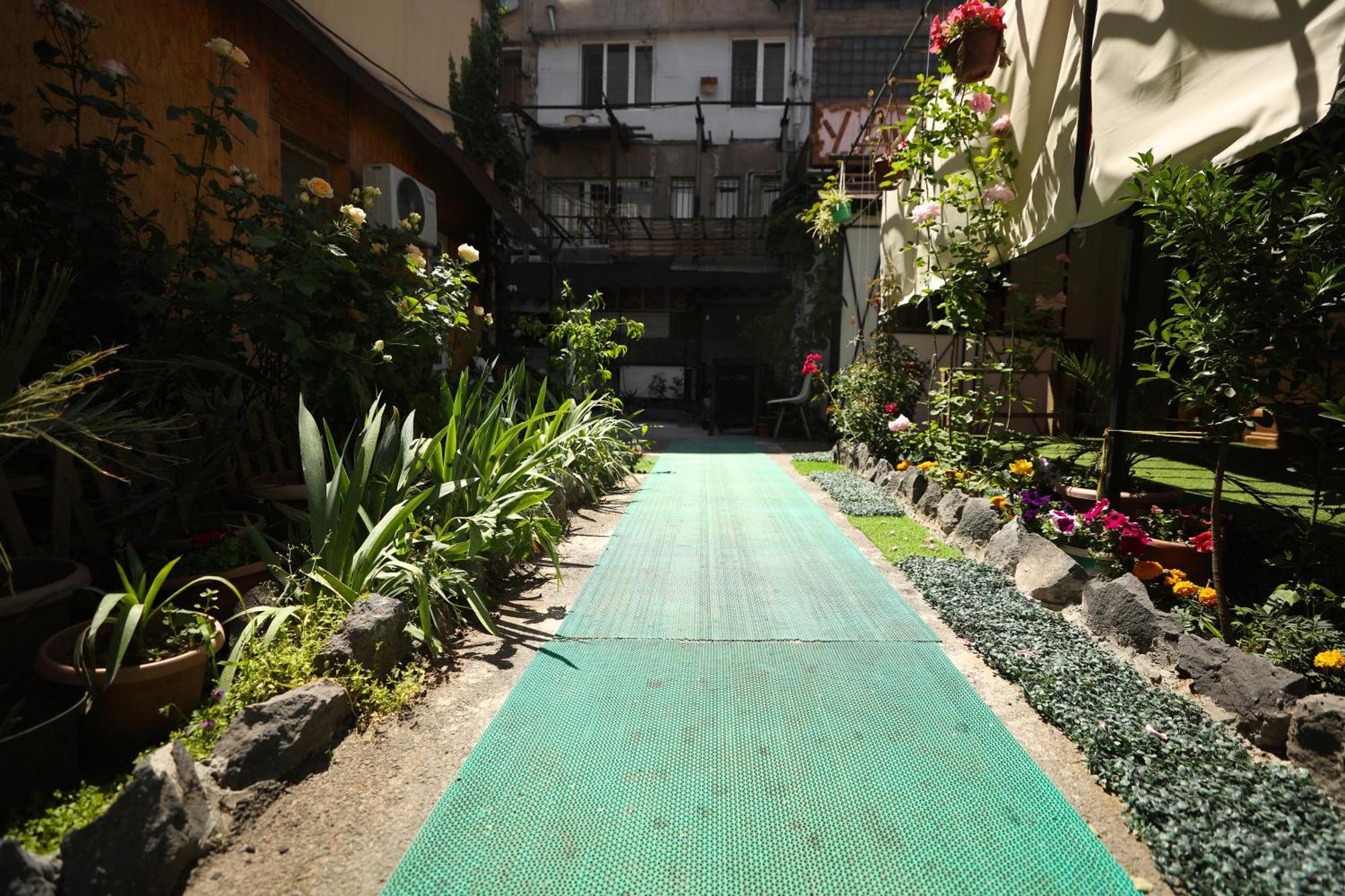 U Ashota Hotel Erevan Exterior foto